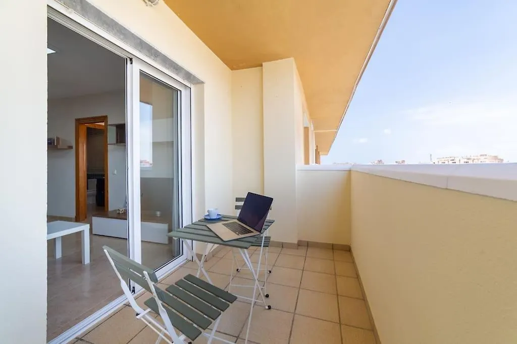 Trendyhomes Buenavista Paseo Maritimo 로쿠타스드마르 0*,  스페인