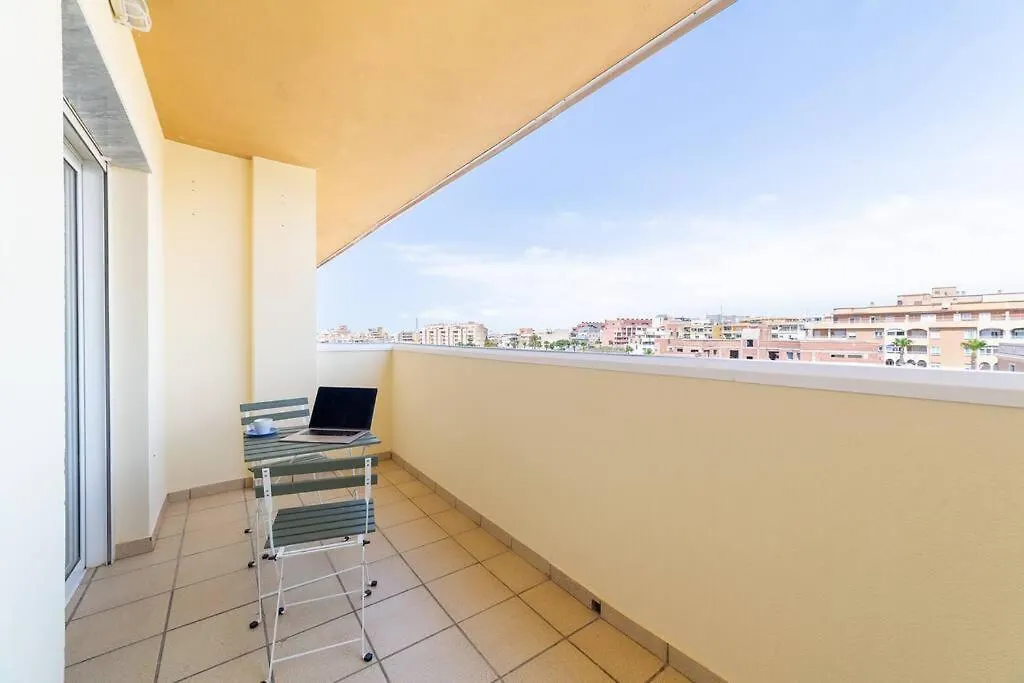 아파트 Trendyhomes Buenavista Paseo Maritimo 로쿠타스드마르